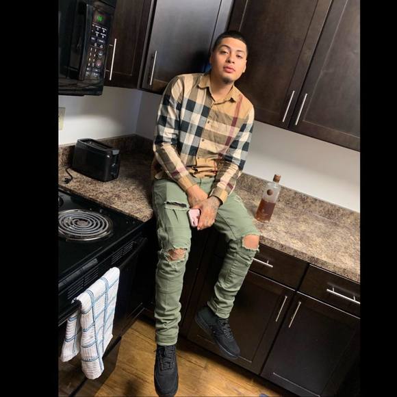 Meet your Posher, Wil - Picture 1 of 1